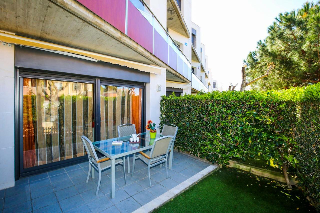 Galera Planet Costa Dorada Villa Cambrils Exterior photo
